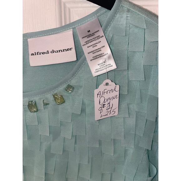 Alfred Dunner Women's fringed top sz M - Picture 2 of 2